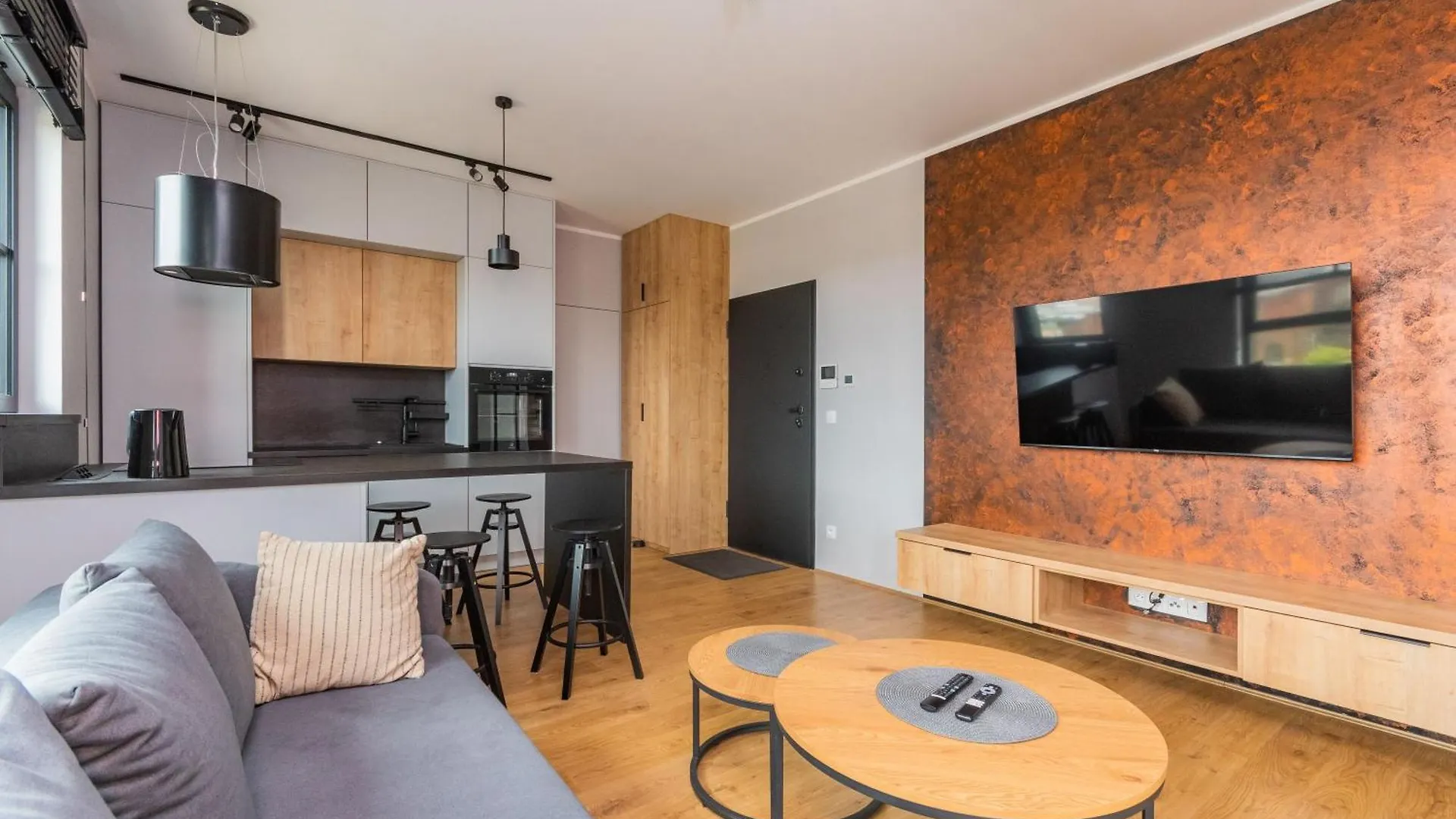 Grand Apartments - Doki Living & Foodhall Гданьск